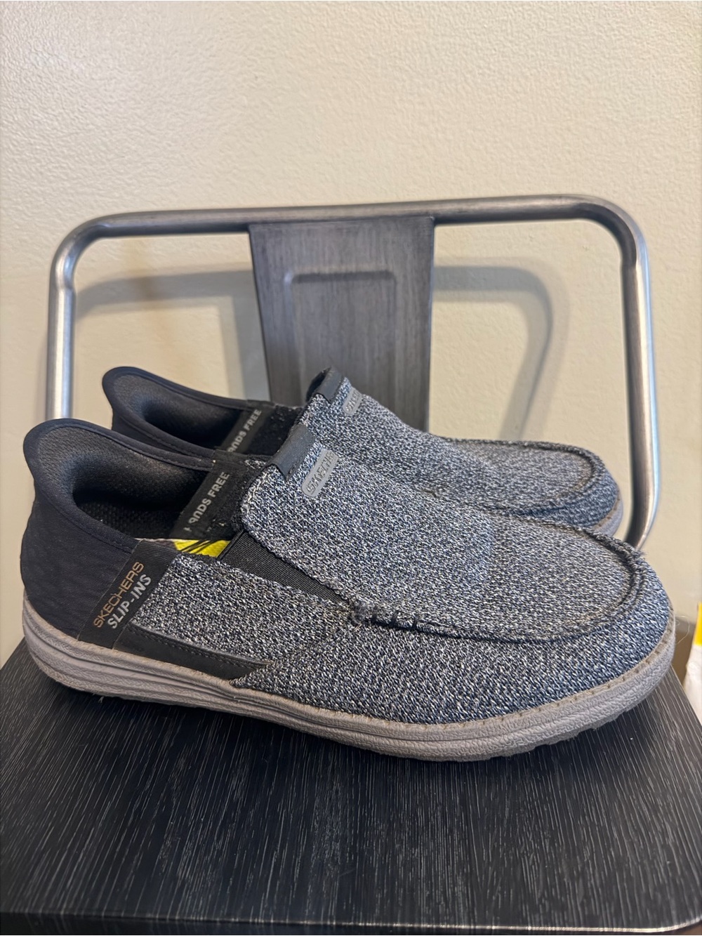 Skechers Men’s Melson-Bentin Slip-Ins Loafers Black Gray Size 8